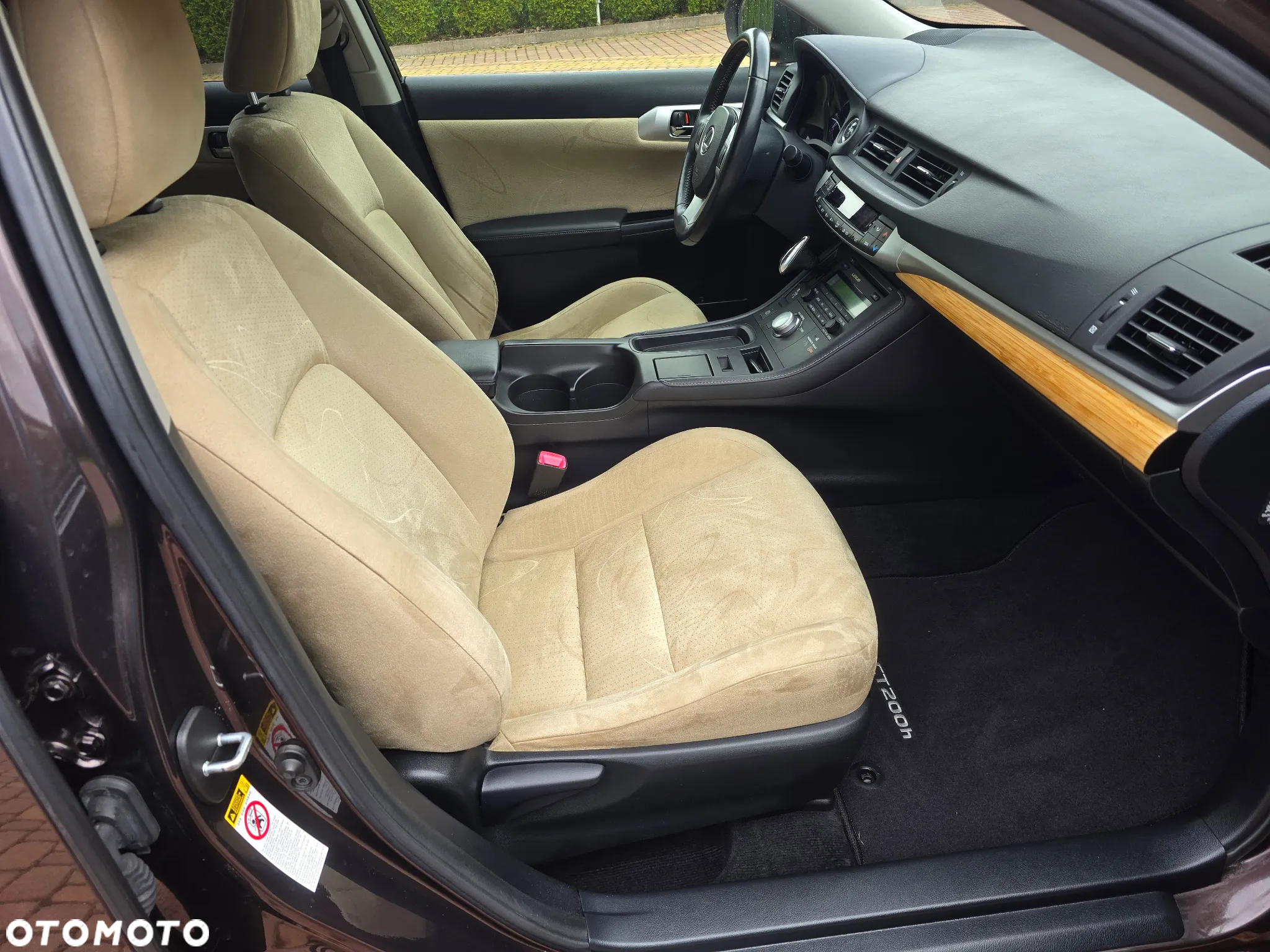 Lexus CT 200h Prestige - 21