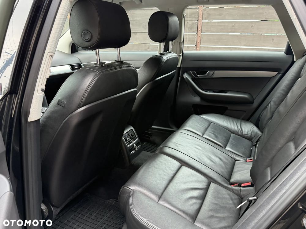 Audi A6 Avant 3.0 TDI DPF quattro tiptronic - 13