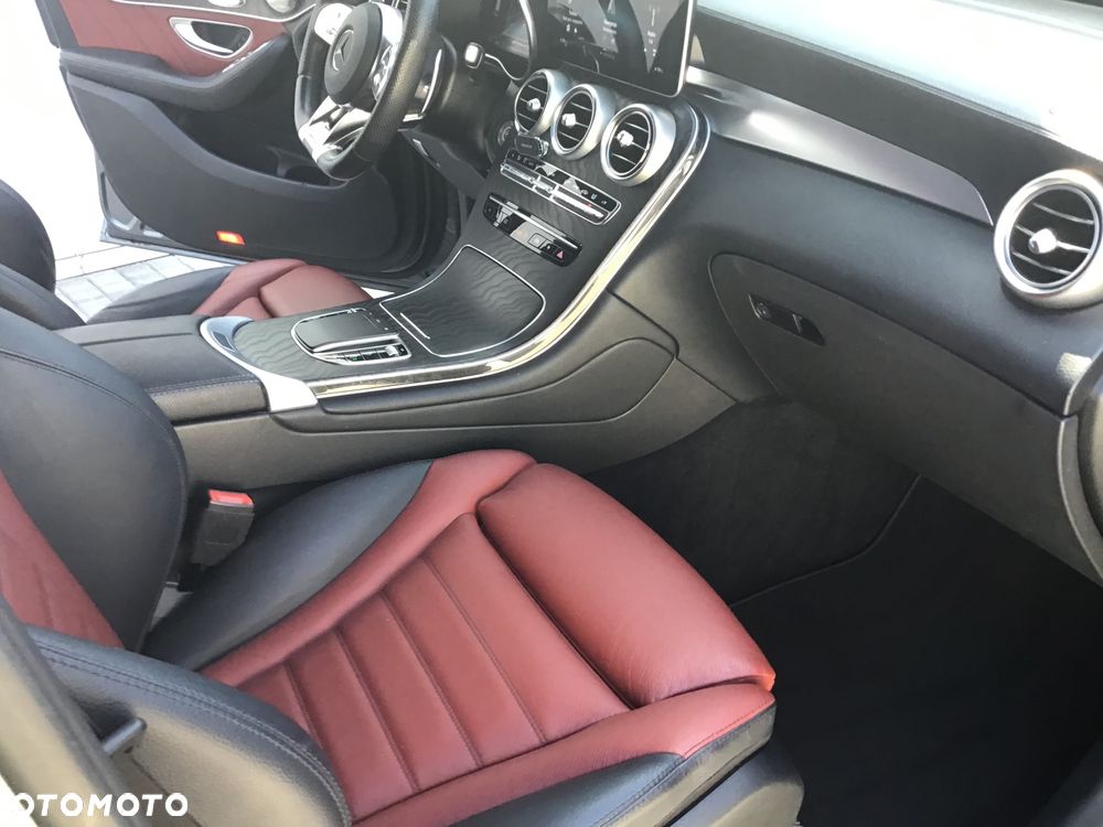 Mercedes-Benz GLC AMG 43 4Matic AMG Speedshift TCT 9G - 33