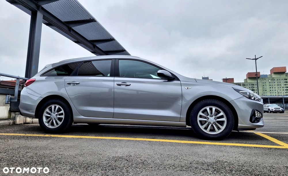 Hyundai i30 1.0 T-GDI Modern - 12