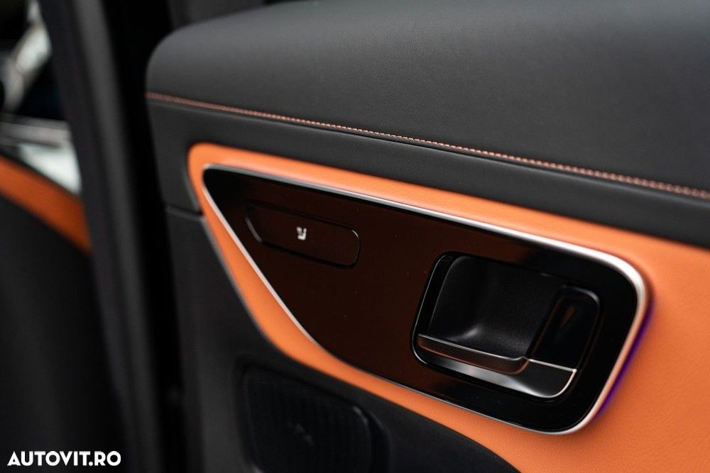 Mercedes-Benz GLC - 34