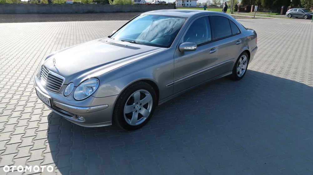Mercedes-Benz Klasa E - 1