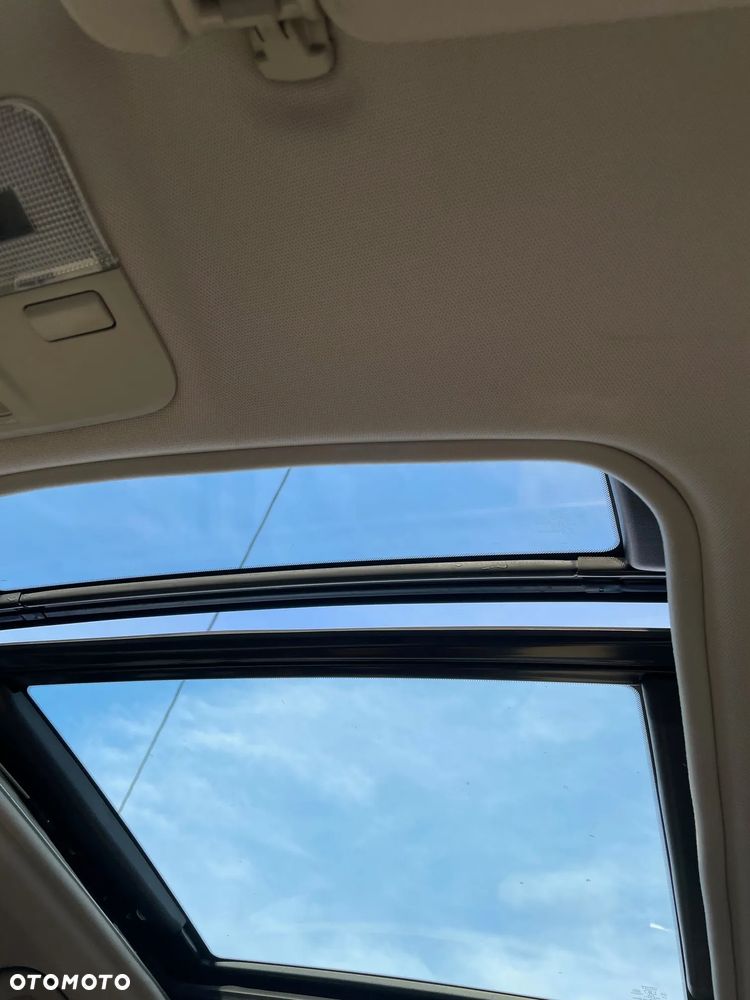 Subaru Outback 2.0D Comfort - 10