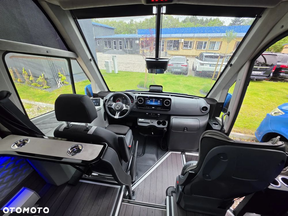 Mercedes-Benz Żak MB Sprinter 29+2 - 16