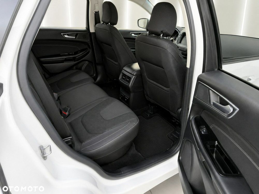 Ford Edge - 12