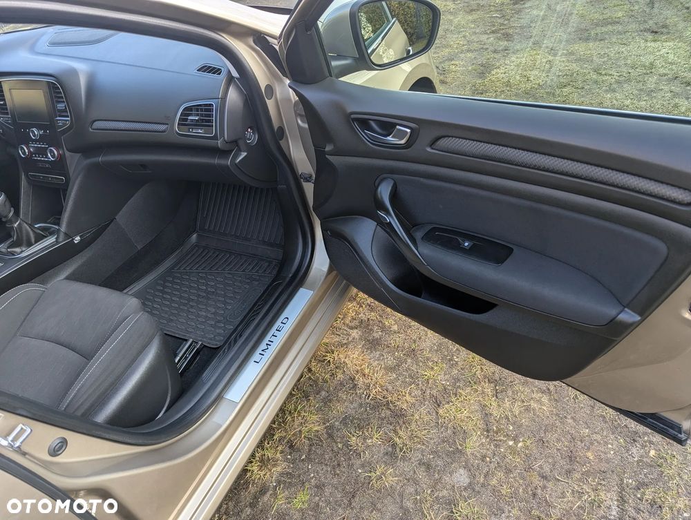 Renault Megane 1.2 Energy TCe Limited 2018 - 10