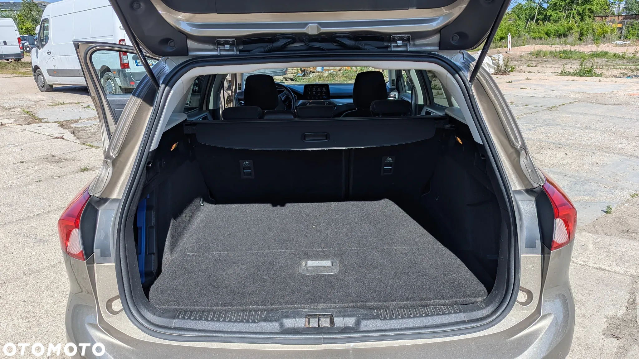 Ford Focus - 8