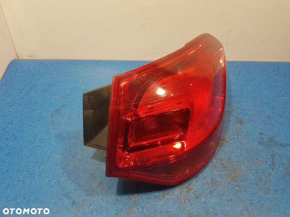 OPEL ASTRA J LIFT KOMBI LAMPA TYŁ PRAWA ZEWNĘTRZNA 13282243 - 3
