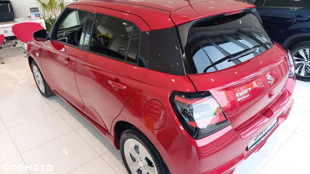 Suzuki Swift - 4