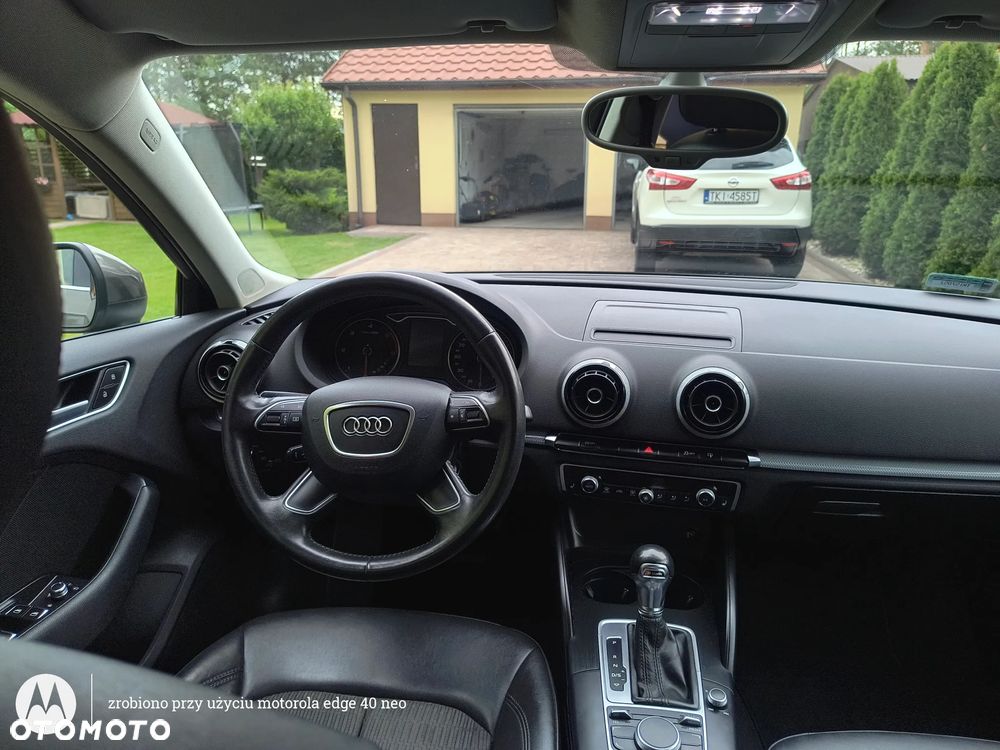 Audi A3 Sportback 1.6 TDI DPF Ambition S tronic - 20
