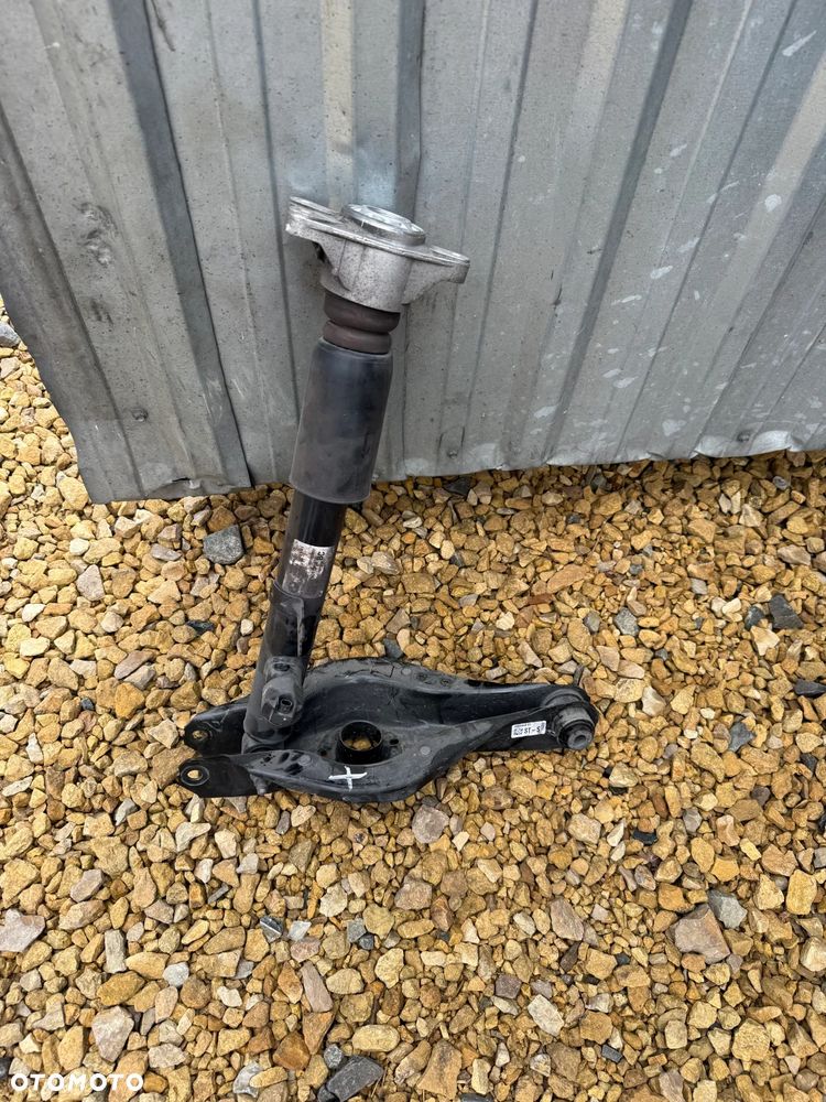 Amortyzator Toyota Supra mk5 tył