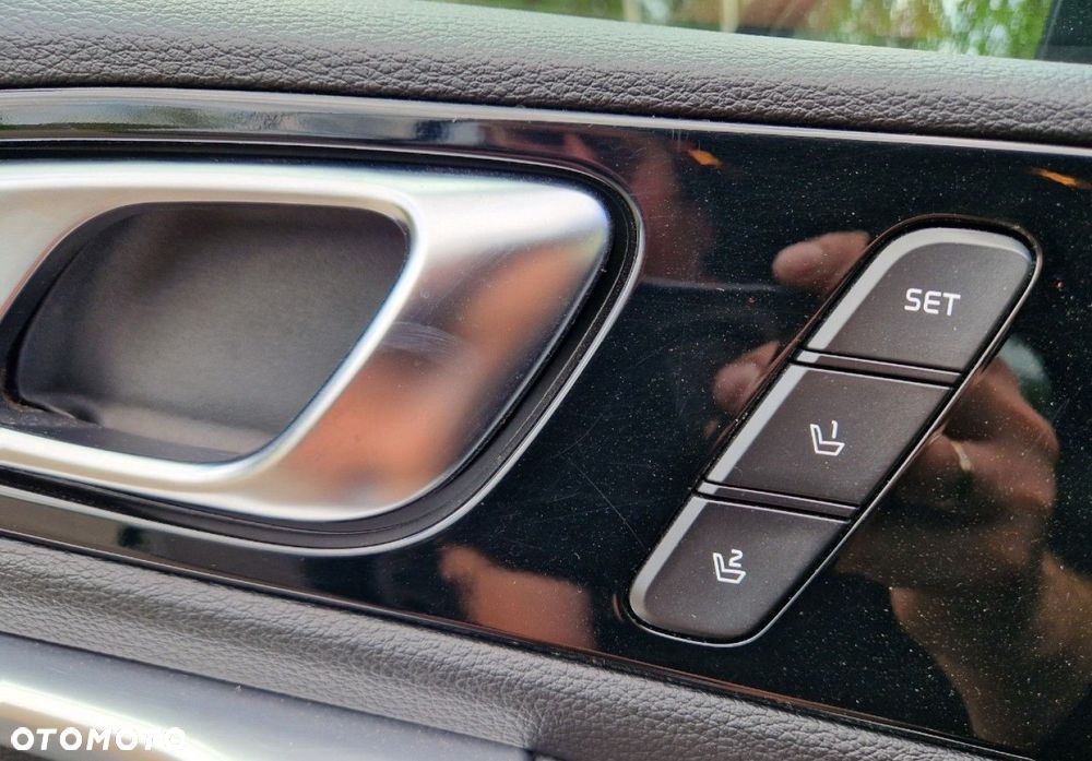 Kia ProCeed 1.6 T-GDI GT - 26