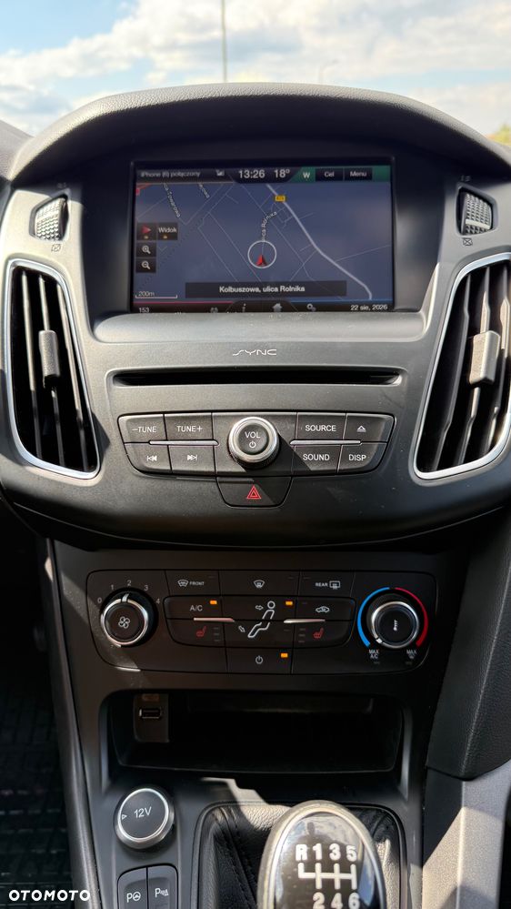 Ford Focus 1.0 EcoBoost SYNC Edition ASS - 11