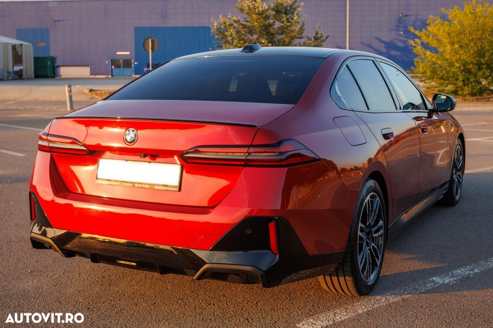 BMW 5 Series 2023 — imagine 6