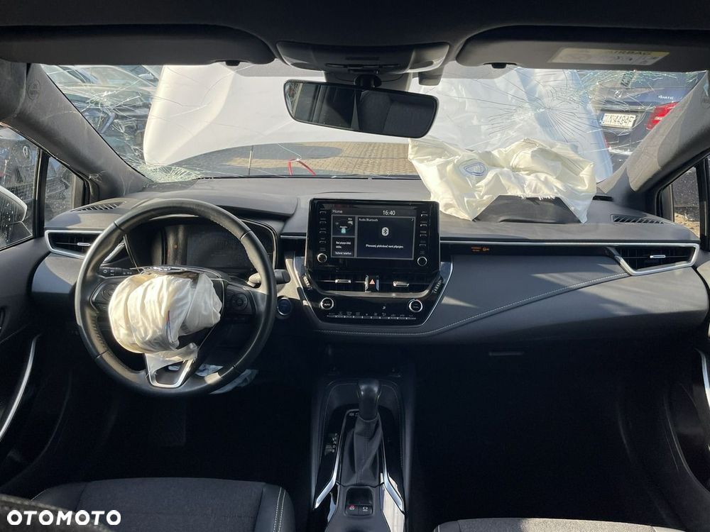 Toyota Corolla 1.8 Hybrid Comfort - 8
