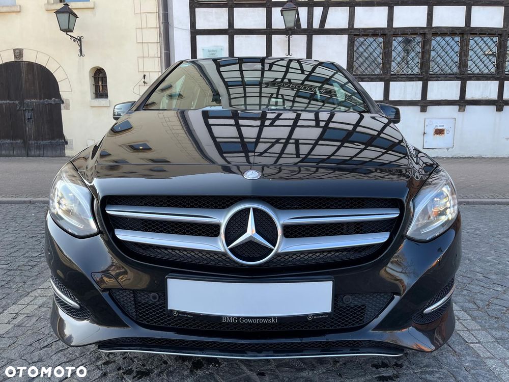 Mercedes-Benz Klasa B 180 d BlueEFFICIENCY Edition Style - 5