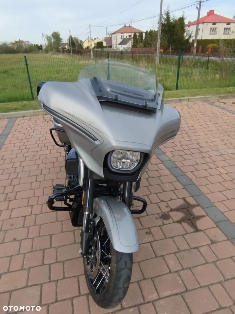 Harley-Davidson Touring Street Glide - 9