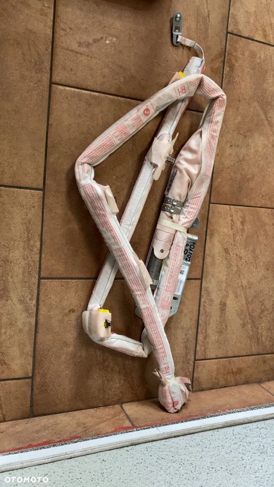 KURTYNA PRAWA BMW 7 F01 F02 85911416813