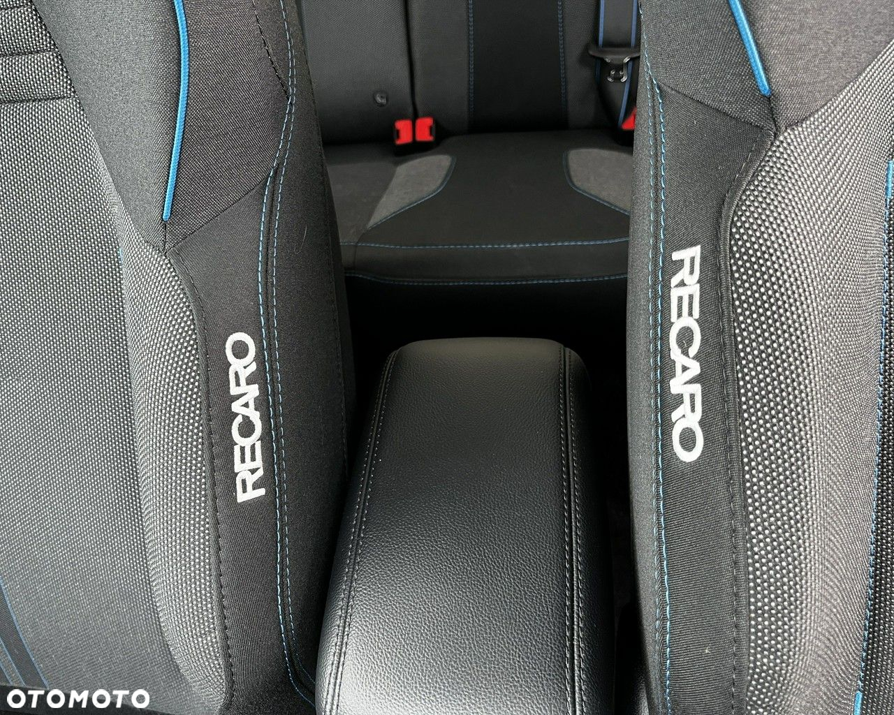 Ford Fiesta 1.5 EcoBoost S&S ST X - 34