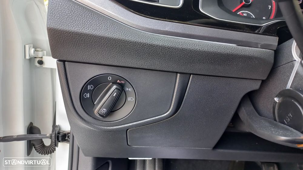 VW Polo 2.0 TSI GTI DSG - 19