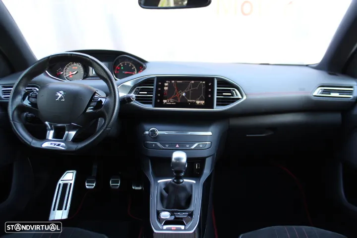 Peugeot 308 1.6 e-THP GT - 51