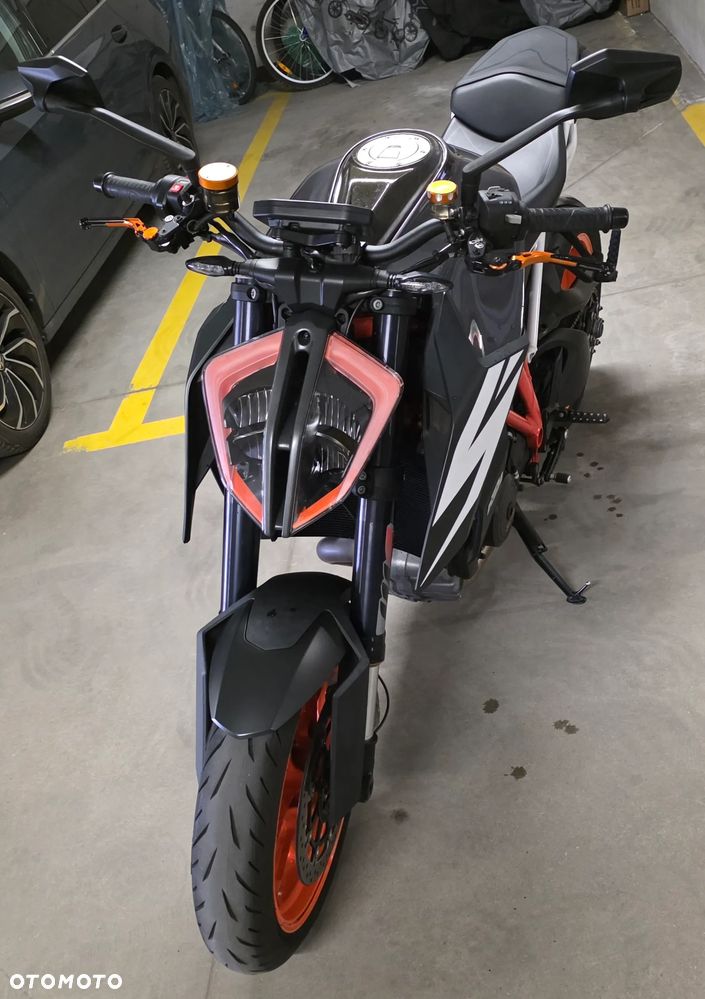 KTM Super Duke - 11