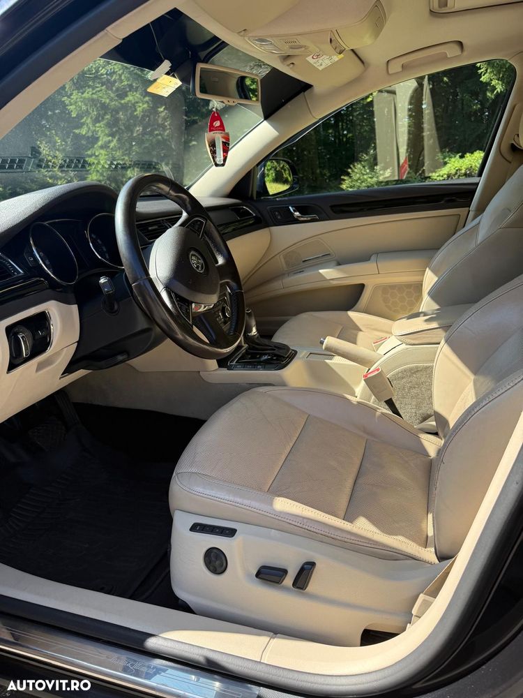 Skoda Superb 2.0 TDI 4X4 Laurin&Klement - 8