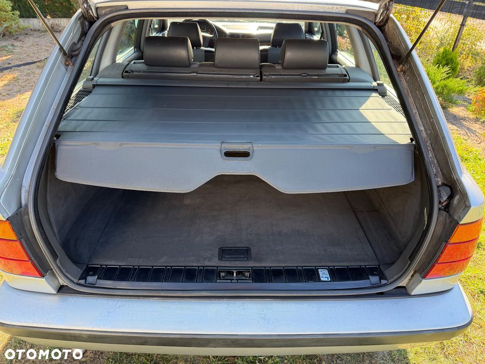 BMW Seria 5 525tds - 16