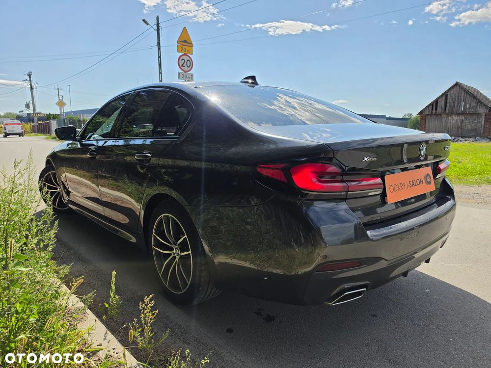 BMW Seria 5 520d mHEV M Sport sport - 11