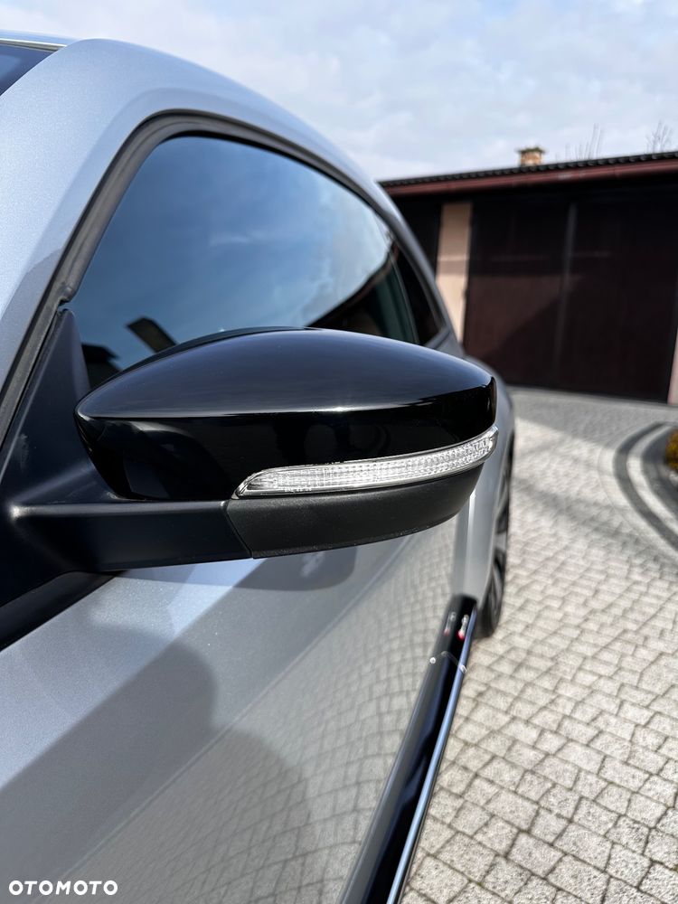 Volkswagen Beetle The 2.0 TSI DSG Exclusive Sport - 11