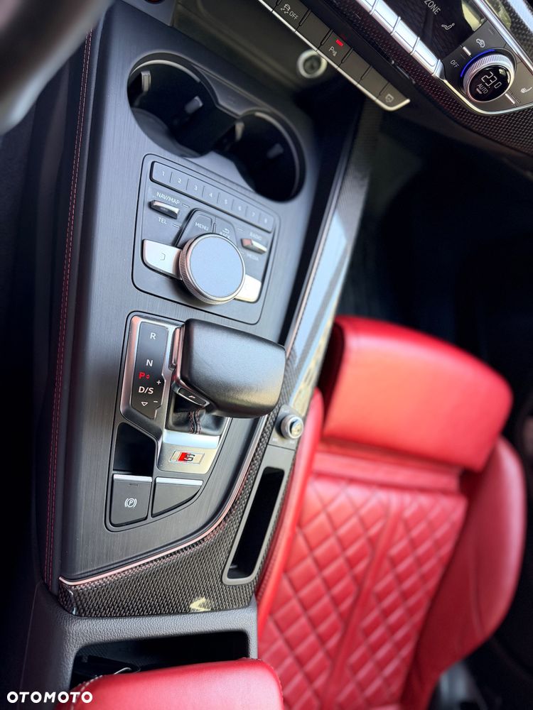 Audi S4 Limousine - 19