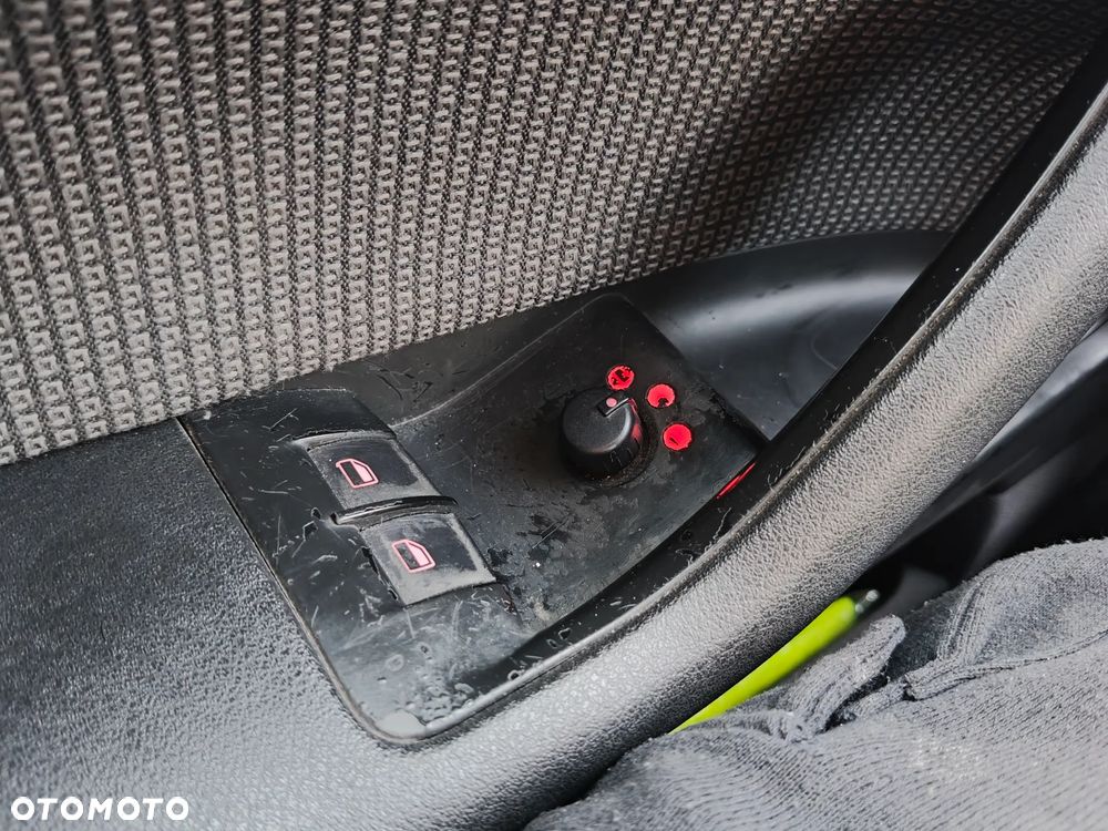 Audi A3 3-drzwiowe 1.9 TDI Ambiente - 20