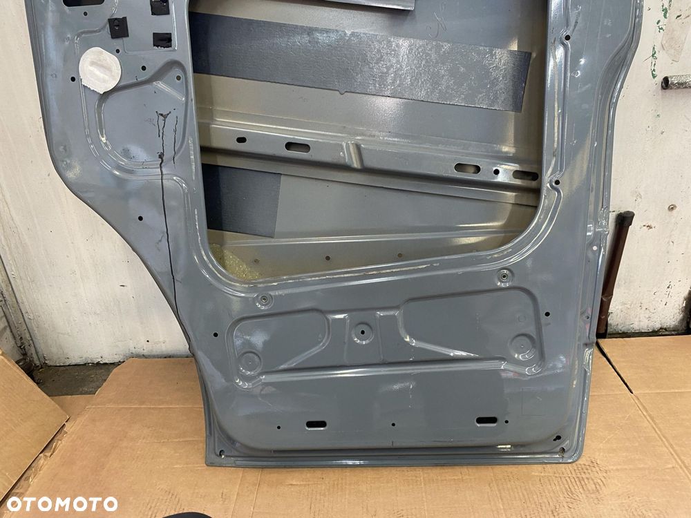 SPRINTER 907 910 17- DRZWI PRZEDNIE PRAWE SZARE GOŁE ORYGINALNE - 8