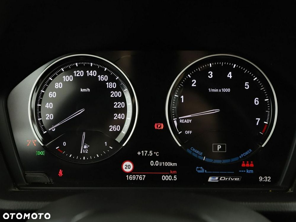 BMW X1 xDrive25e Sport Line - 23
