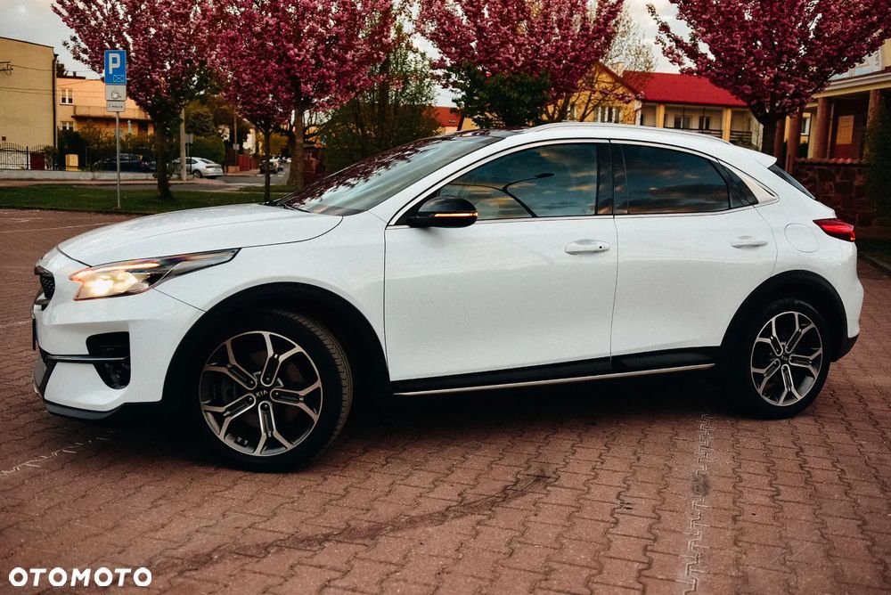 Kia XCeed 1.6 T-GDI OPF DCT7 PLATINUM - 3