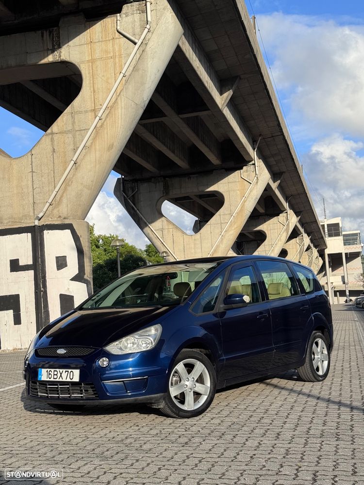Ford S-Max - 1