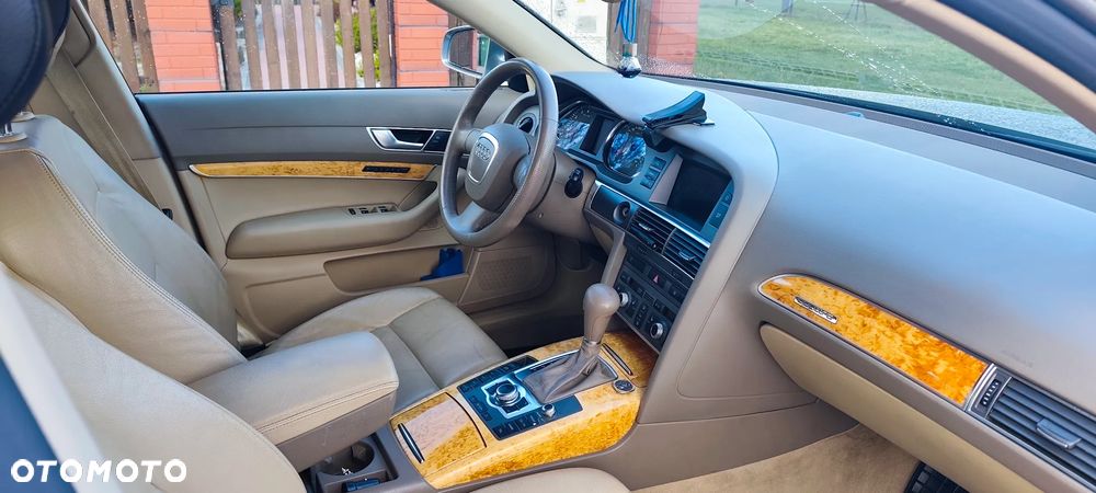 Audi A6 Limousine 4.2 Quattro Tiptronic - 16