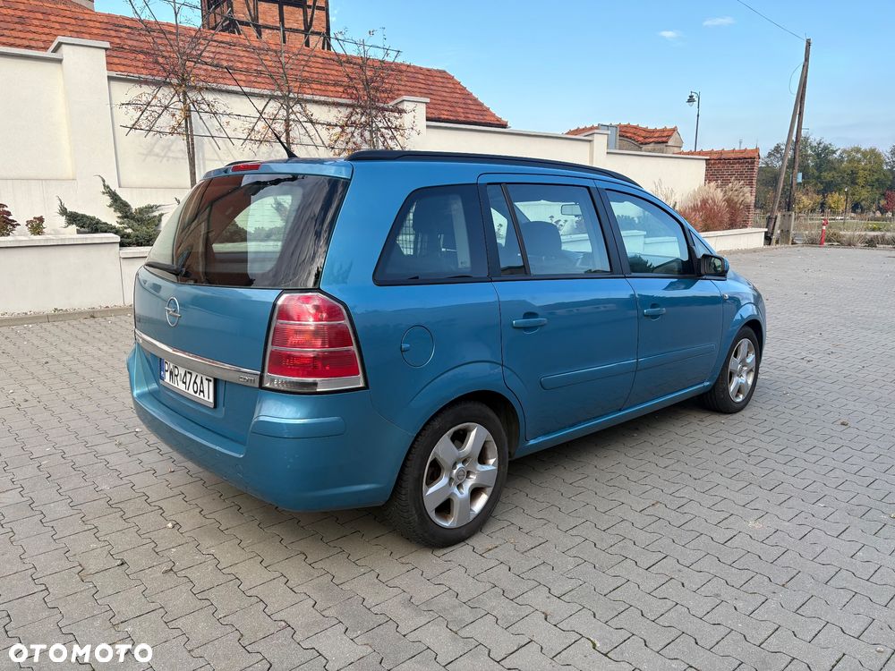 Opel Zafira - 5