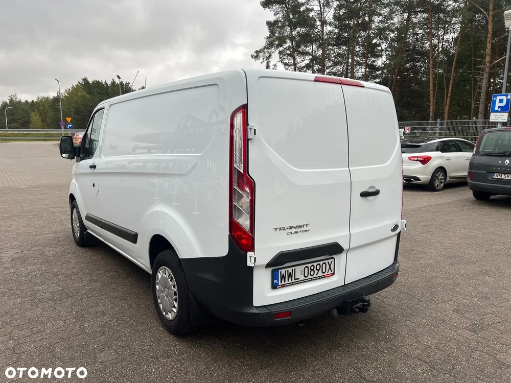 Ford Transit Custom - 8