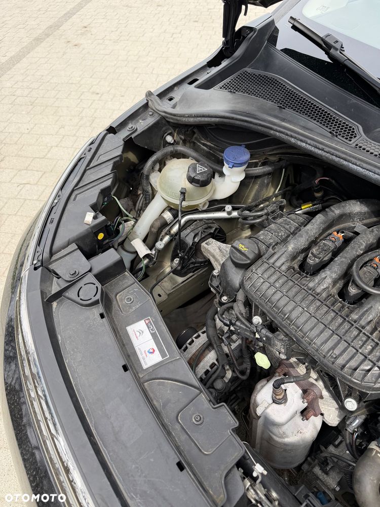 Citroën C3 Pure Tech 82 SHINE - 23