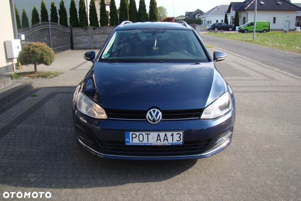 Volkswagen Golf - 2
