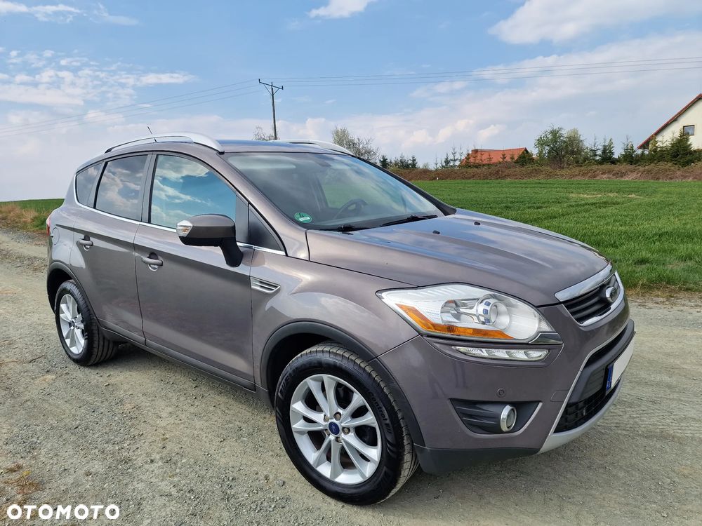 Ford Kuga 2.0 TDCi 4x4 Titanium - 23
