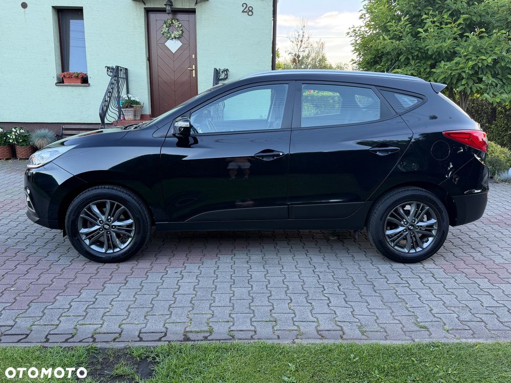 Hyundai ix35 blue 1.6 2WD Finale Gold - 3
