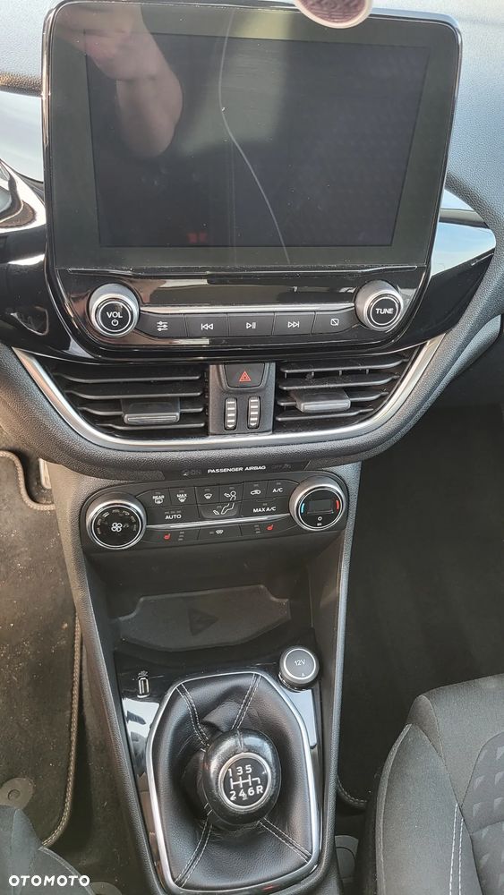 Ford Fiesta 1.0 EcoBoost Titanium EU6 - 12