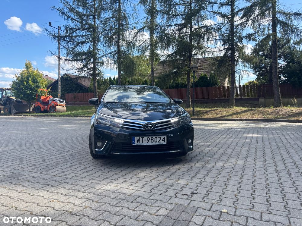 Toyota Corolla - 1