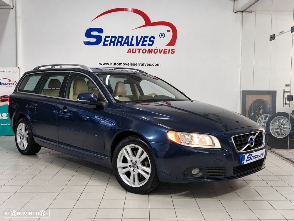 Volvo V70 2.0 D4 Summum - 1