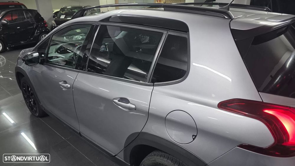 Peugeot 2008 PureTech 130 Stop&Start GT-Line Edition — fotografia 27