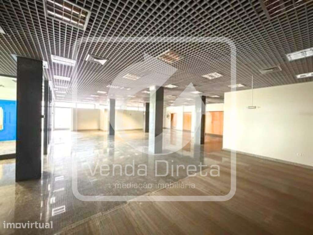 Loja com 360 m² no Centro de Góis | Excelente Oportunidade de Inves... - Grande imagem: 3/20