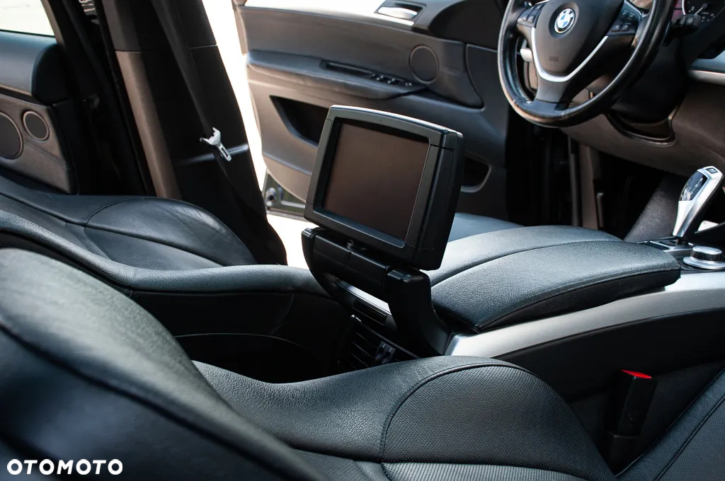 BMW X5 3.0sd xDrive - 23