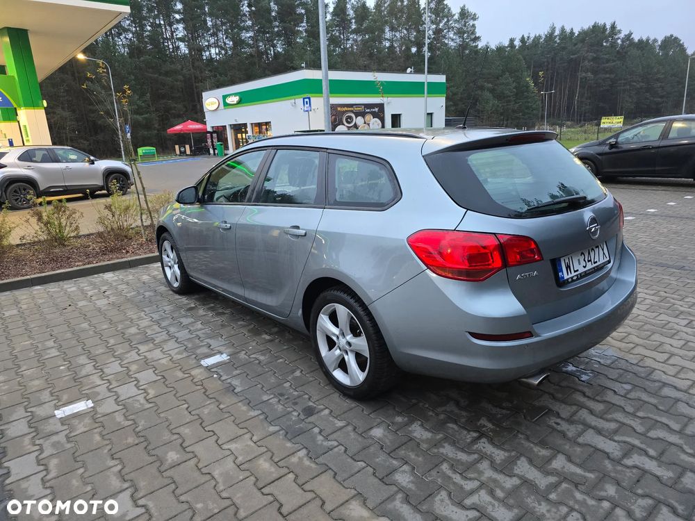 Opel Astra 1.4 Turbo Edition - 3